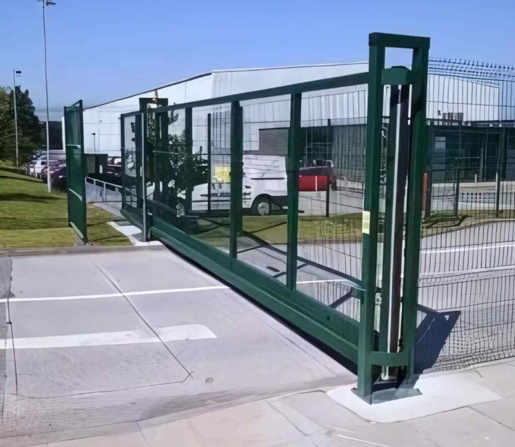 Steel sliding gate